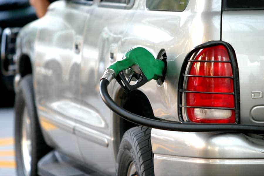 Con excepción del gas natural, suben combustibles entre 2 y 5 pesos