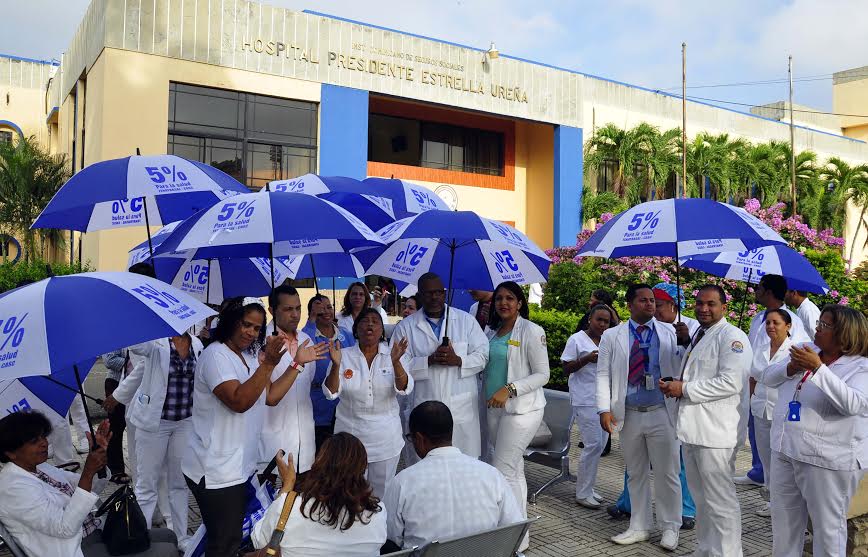 Médicos acatan llamado a huelga