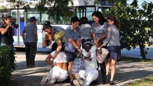 Cuba: Decenas de arrestos 