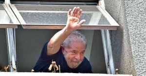 Detienen al expresidente Lula da Silva