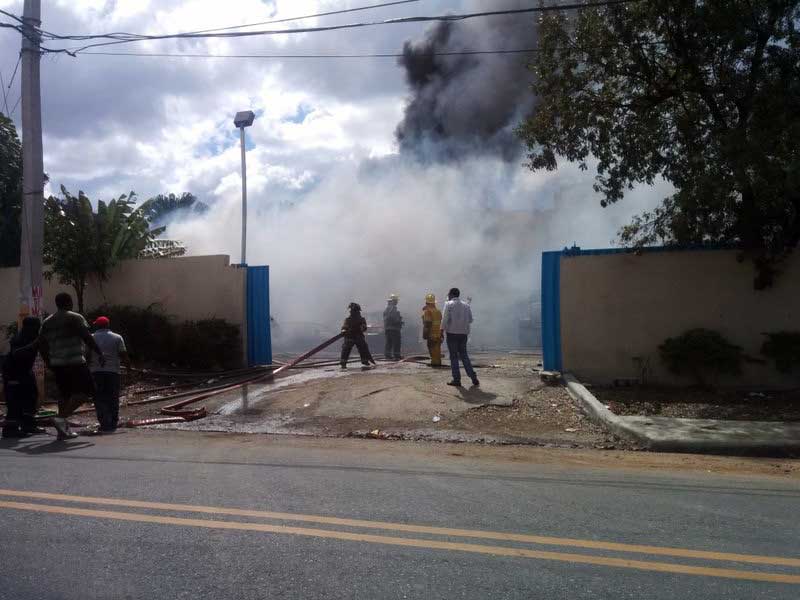 Dos heridos explosión planta GLP Mariot Gas en Alma Rosa II