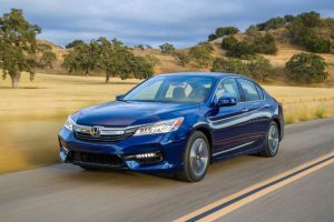 Honda lanza el Accord Hybrid 2017