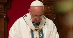 Papa condena asesinato sacerdote en Francia 