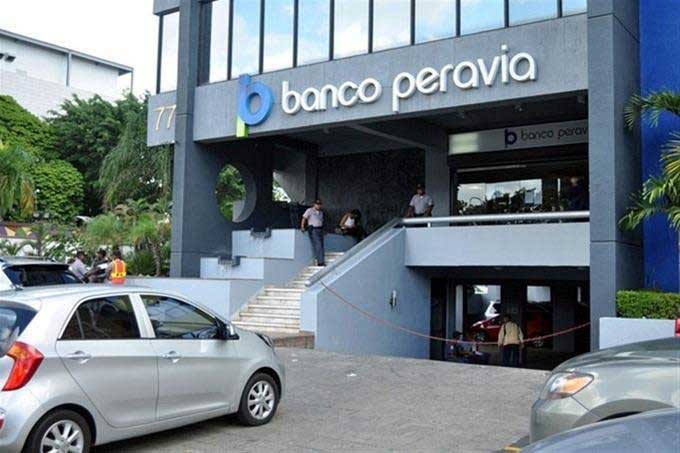 Prisión domiciliaria por fraude Banco Peravia