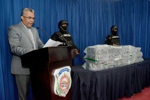 DNCD decomisa 100 paquetes de drogas en Barahona