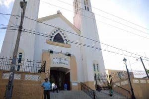 Ladrones roban ofrendas iglesia La Altagracia
