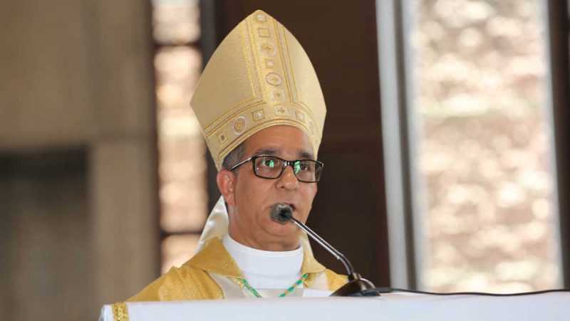 Obispo dice drogas y violencia llevan delantera en RD