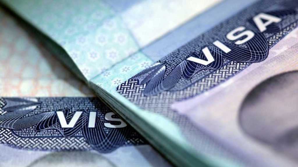 EEUU ha revocó más 100 mil visas desde orden migratoria Trump