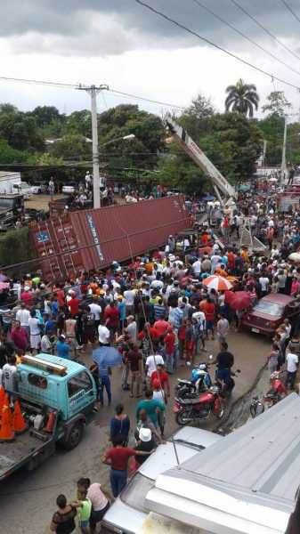 Video: Un muerto y dos heridos accidente con furgón en Cienfuegos