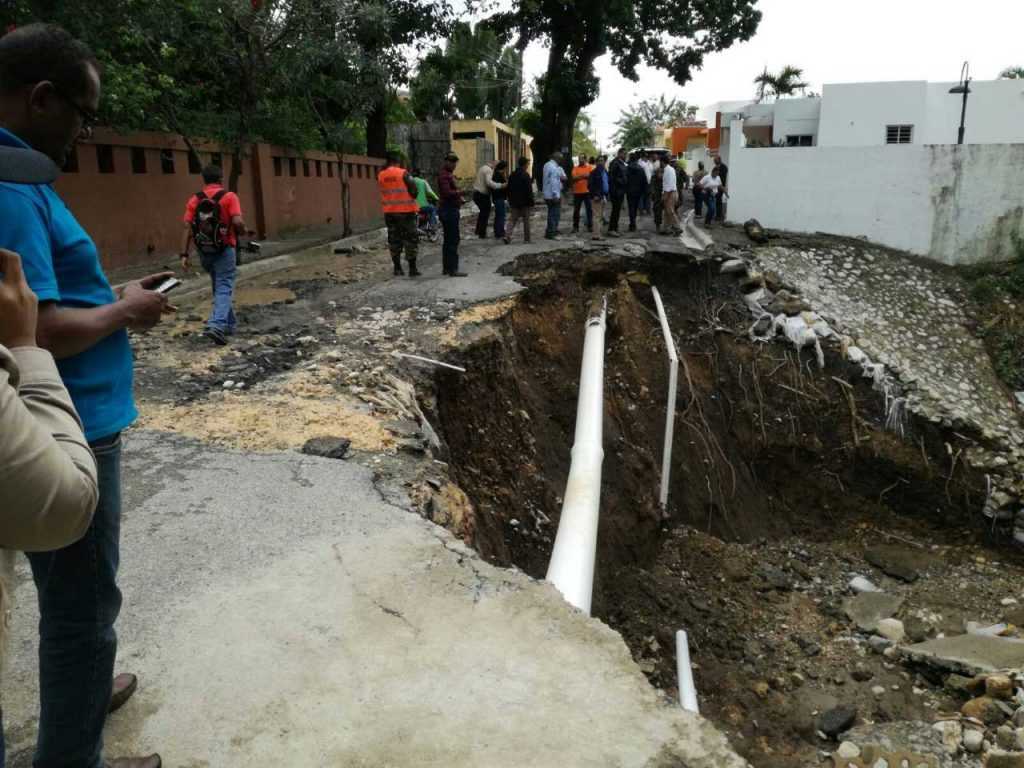 Puerto Plata: Intervienen sectores afectados por las lluvias 