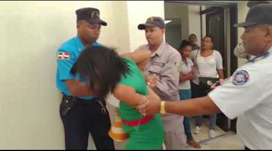 Puerto Plata: Someten a la justicia policía agredió mujer embarazada