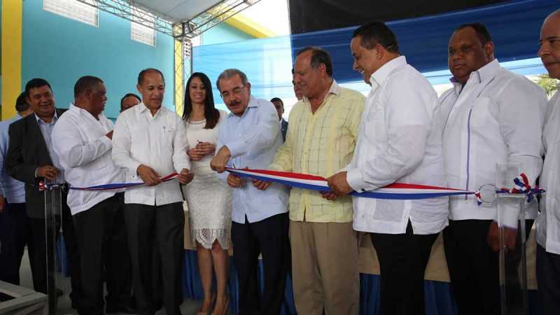 La Vega | Danilo Medina entrega Centro Atención Primaria en El Ranchito