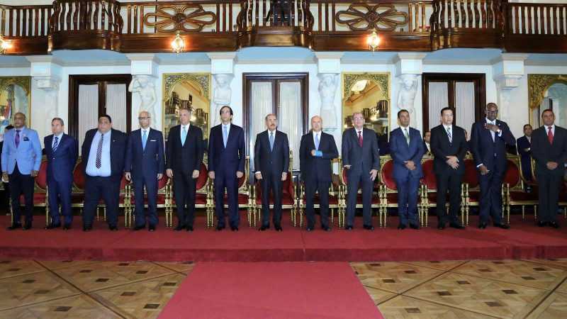 Presidente Medina lanza plan “Dominicana Limpia”