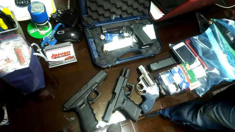 Comerciante y un hermano acusados de tráfico ilegal de armas