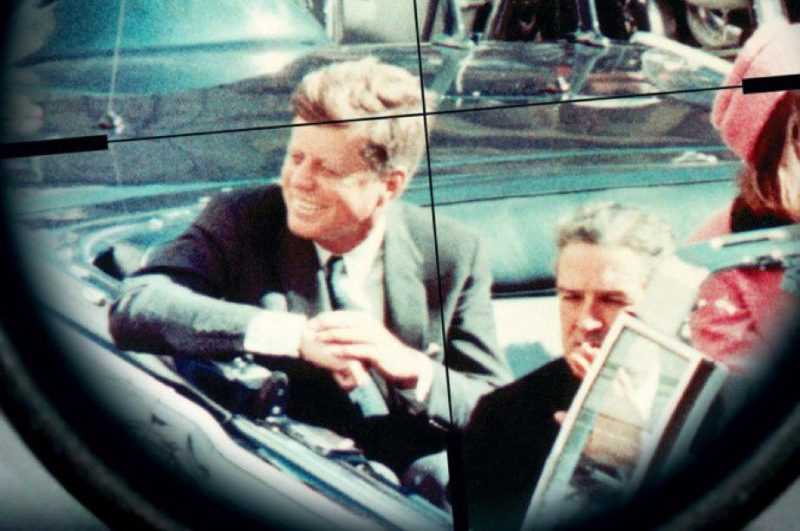 Trump publica documentos sobre asesinato de JFK, retiene otros