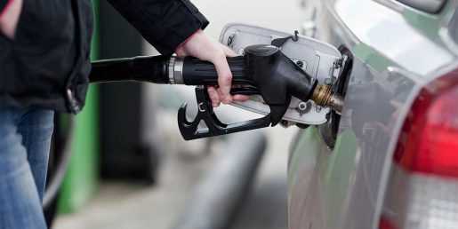 Industria y Comercio incrementa RD$3.00 precio gasolinas 