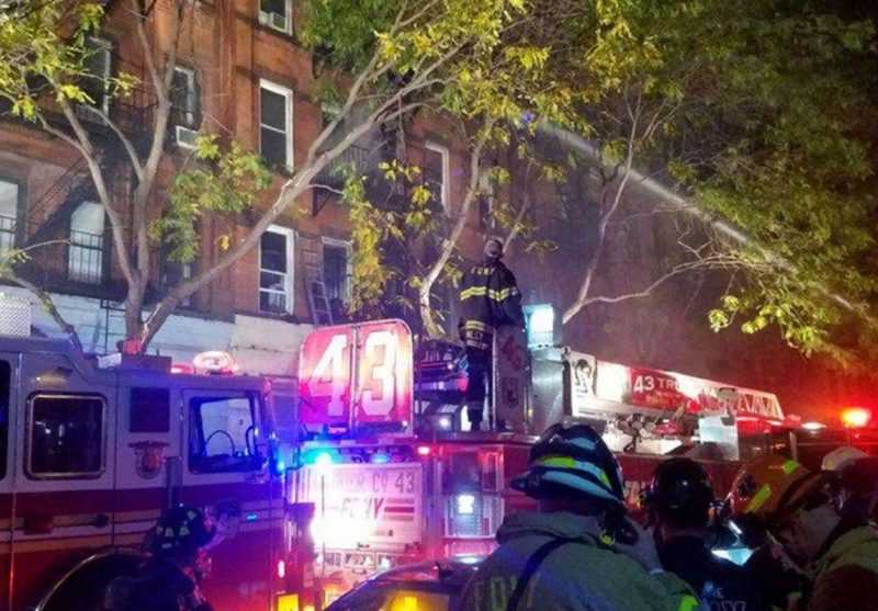 Incendio en Brooklyn deja 14 personas heridas, incluyendo 4 bomberos
