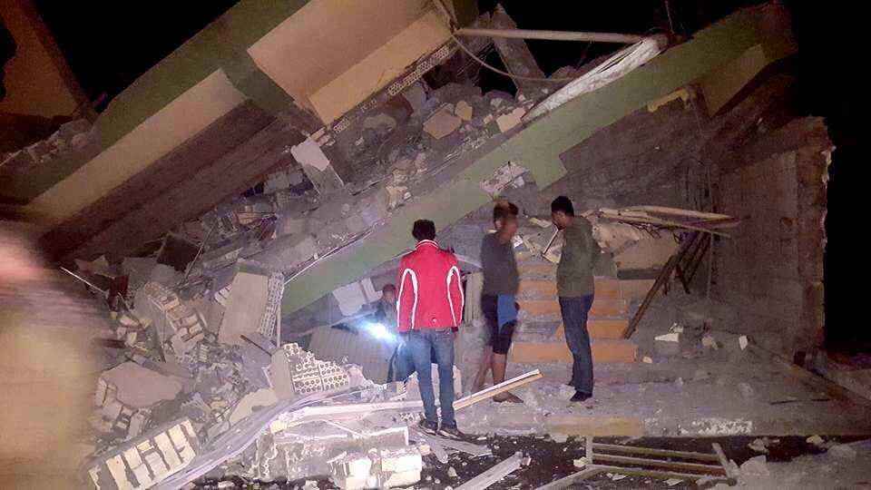 Más de 300 muertos por terremoto frontera Iran e Irak