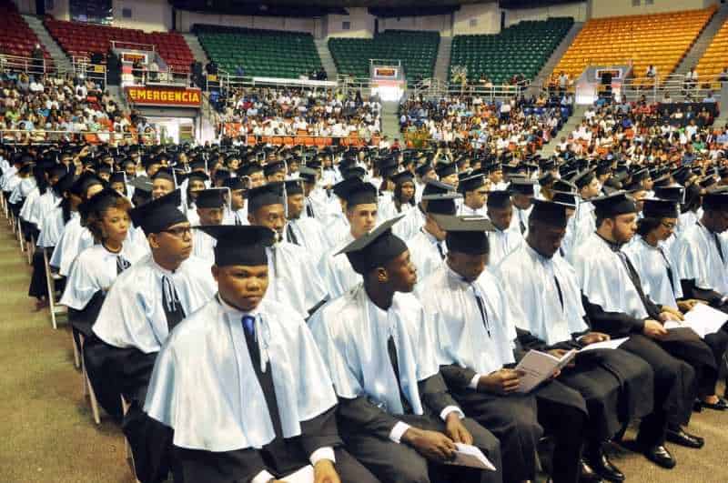 Universidad ISA gradúa 548 nuevos profesionales