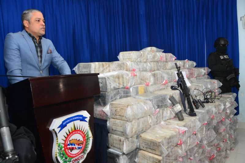 Barahona: DNCD ocupa más de mil paquetes de cocaína