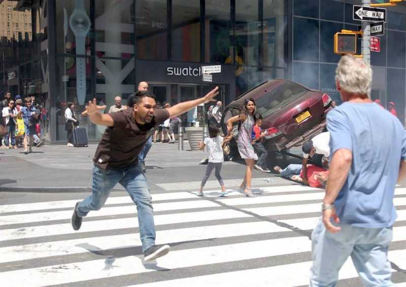 Alega locura dominicano mató turista y atropelló 22 en Times Square