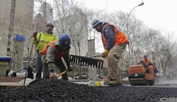 Devolverán US$1.2 millones salarios no pagados trabajadores construcción NY