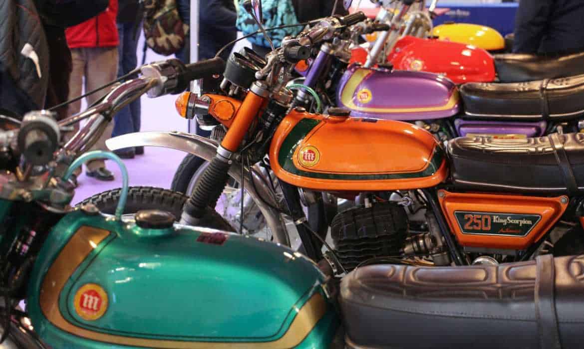 El precio de las motos clásicas fabricadas en España suben más del 50%