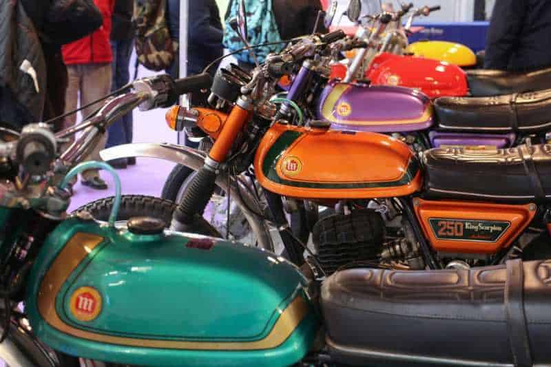 El precio de las motos clásicas fabricadas en España suben más del 50%