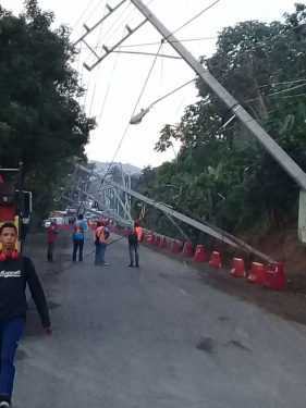 Derrumbe impide tránsito carretera Navarrete-Puerto Plata