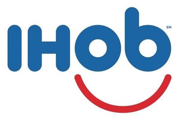 IHOP cambia el nombre a IHOb y revela que la "b" es para hamburguesas