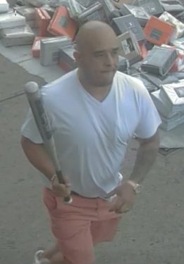 Video: Hispano intenta matar hombre con bate en El Bronx