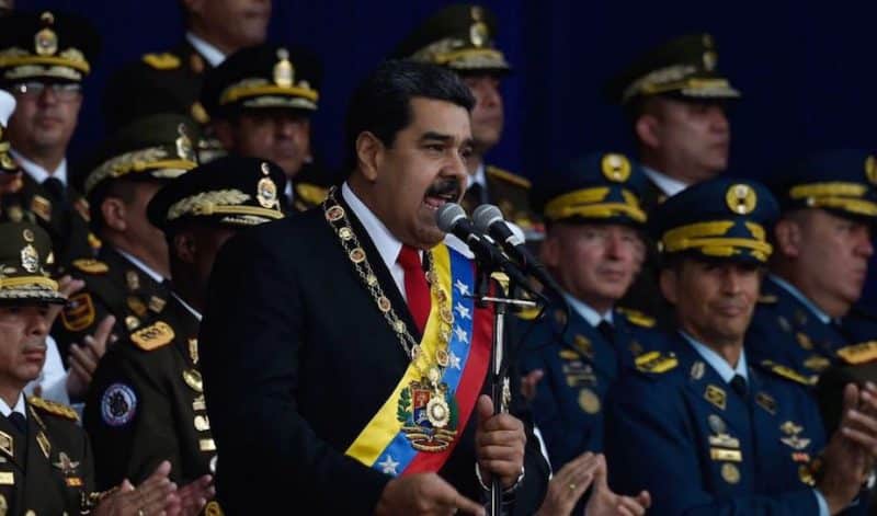 Maduro pide entrega involucrados en atentado