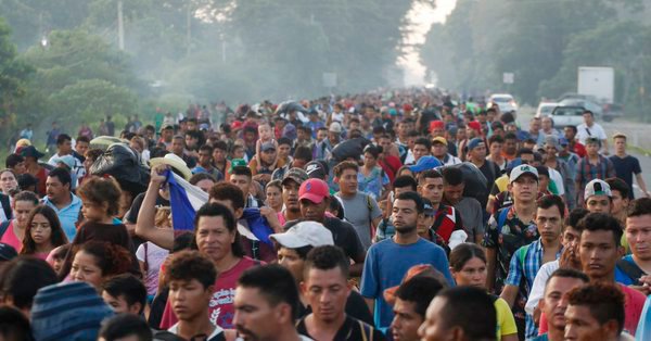 EEUU reitera no dejará pasar caravana de inmigrantes