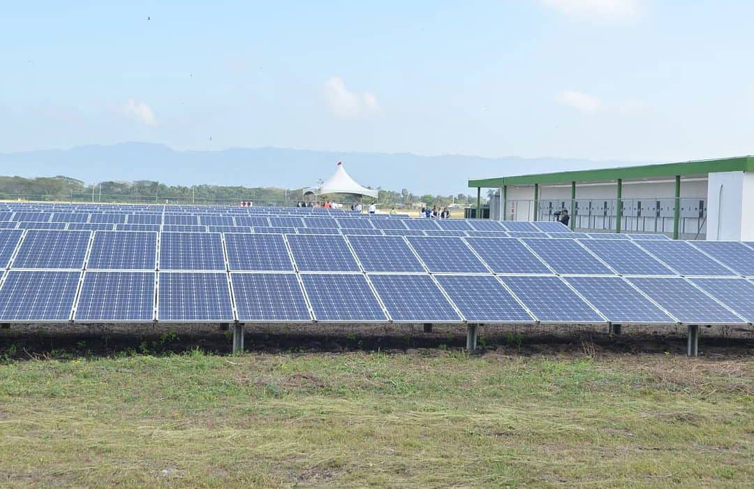 Aeropuerto Cibao pionero en  producción energía limpia