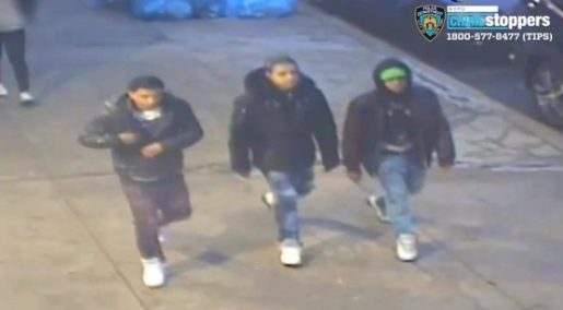 Policía Alto Manhattan persigue trío asaltantes hispanos