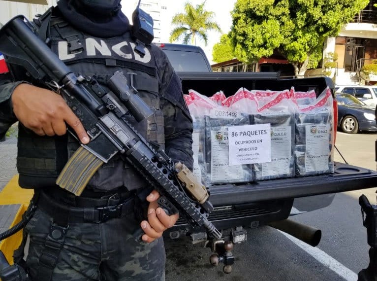 DNCD decomisa 86 paquetes de cocaína en Santo Domingo Este
