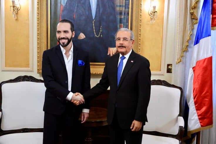 El presidente Danilo Medina recibió en el Palacio Nacional al presidente electo de El Salvador, Nayib Bukele, junto a su esposa, Gabriela Rodríguez de Bukele