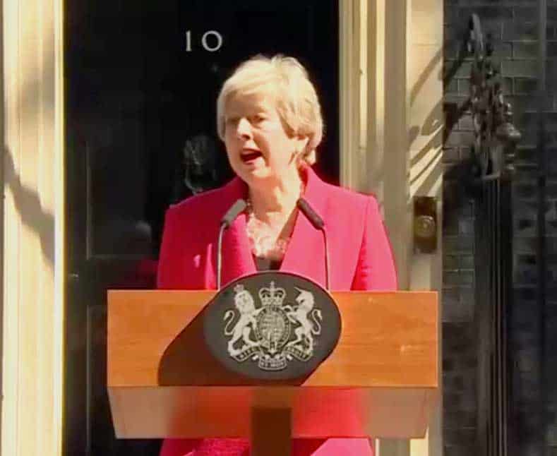 Theresa May renuncia como primera ministra Reino Unido