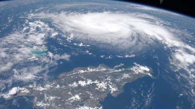 cropped huracan dorian desde el espacio