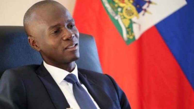 cropped jovenal moise