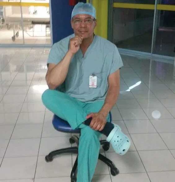 doctor Miguel Angel Santos