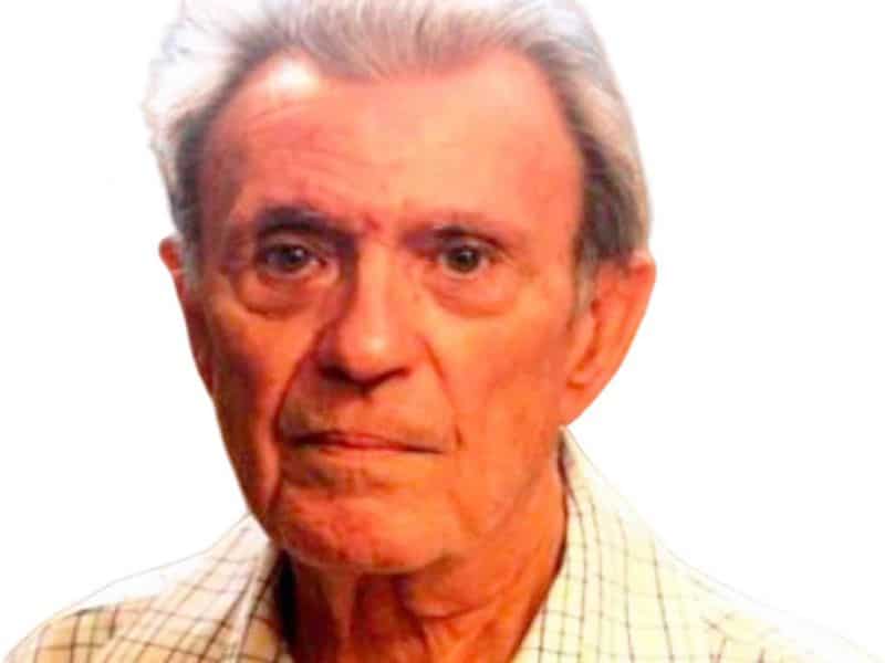 Lamentan muerte del escritor Carlos Esteban Deive