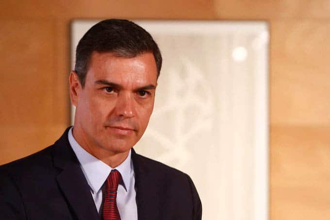 Pedro Sánchez encabezará gobierno de coalición en España