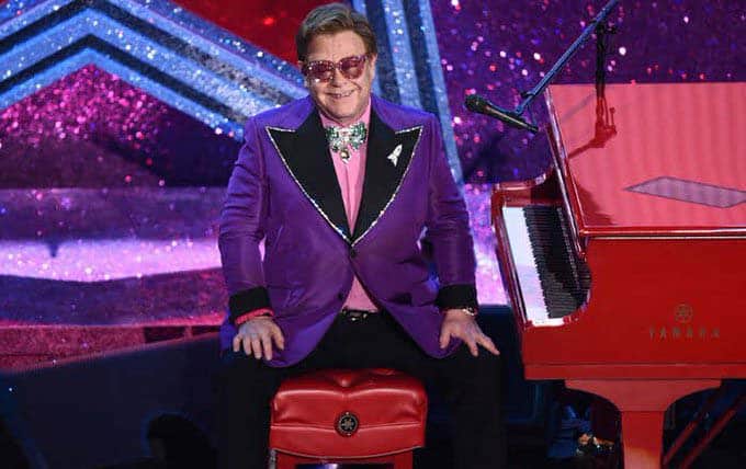 Elton John gana Oscar por la canción 'Rocketman'