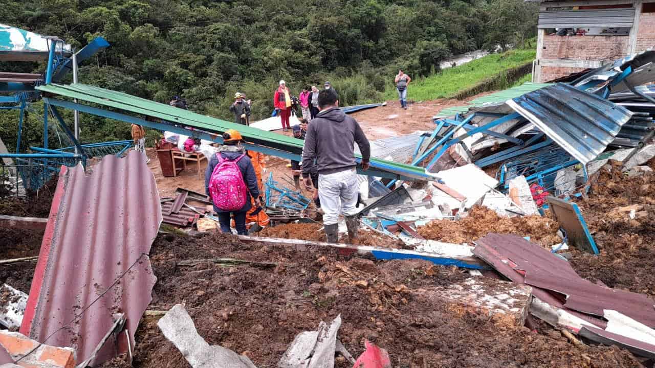 12 muertos tras alud de tierra en el suroeste de Colombia