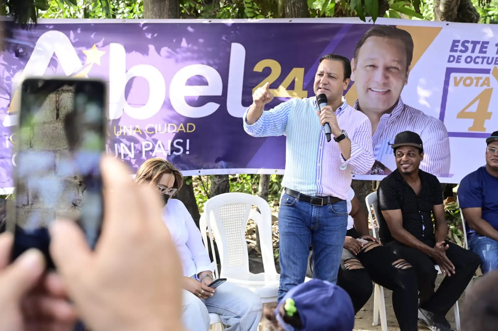 Abel Martínez dice población tiene derecho a ser escuchada
