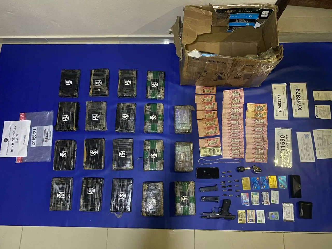 Ocupan 19 paquetes de cocaína en Santo Domingo Este