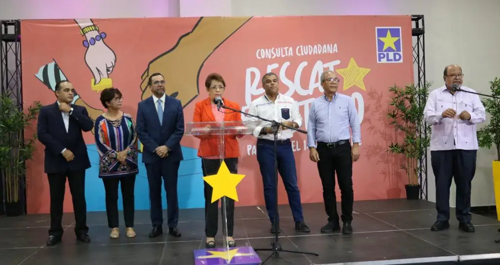Abel Martínez alcanza 62.88 % de la consulta del PLD