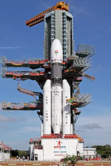 India planea lanzar tercera misión lunar el próximo año