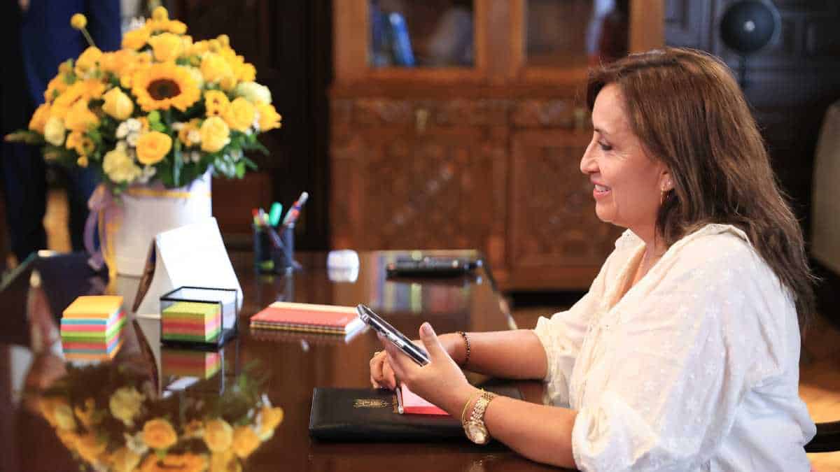 Presidenta de Perú anuncia recomposición del gabinete ministerial